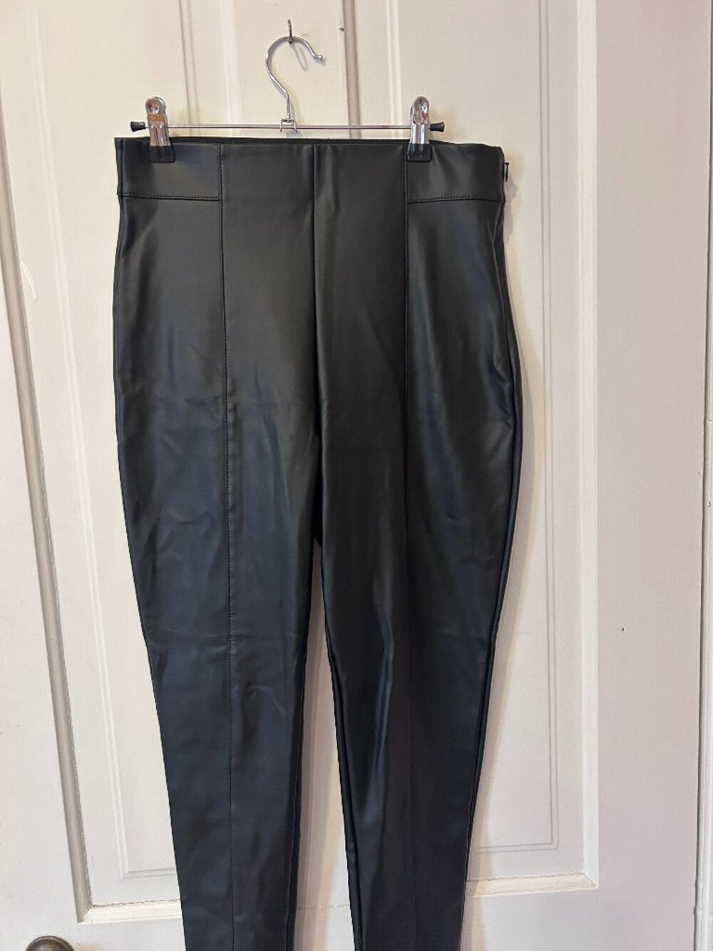 Ann Taylor Petite Faux Leather Pants Black High Rise Skinny Side Zip 10P NWOT